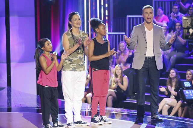 FAMILY DANCE OFF - Hosted by Derek Hough, "Family Dance Off" is a one-hour special featuring five families who love to dance and who get the chance of a lifetime to perform and compete on a Hollywood stage before a live studio audience. Five families with