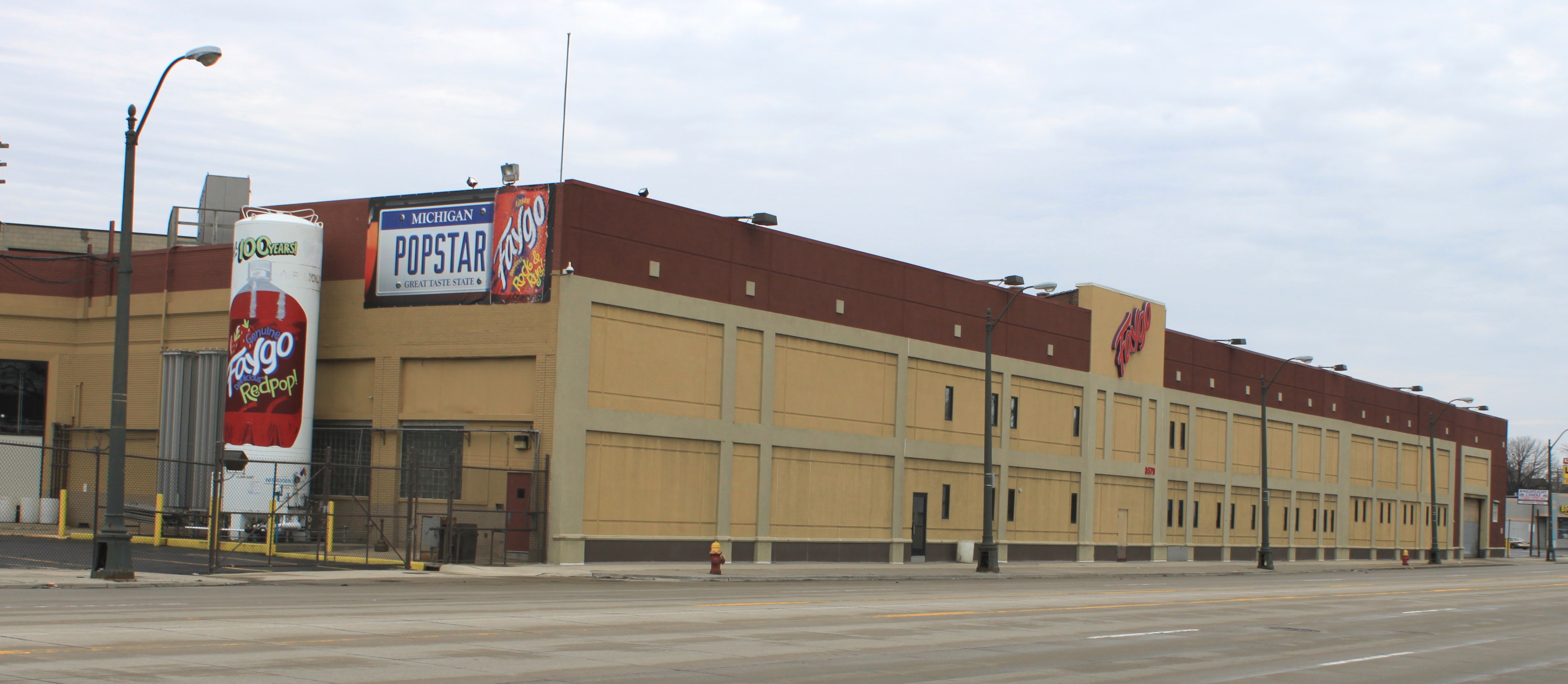 Faygo_bottling_plant_and_corporate_offices_Detroit