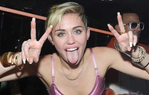 183963770MB00002_Miley_Cyru