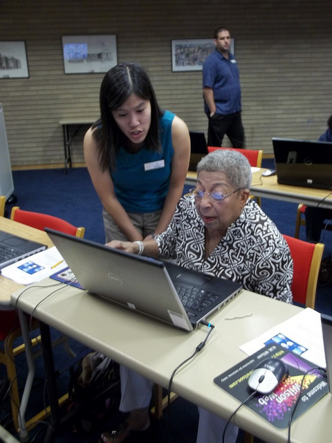 Computer assistance in a library