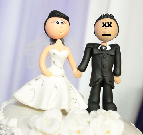 wedding-cake-toppers-dead