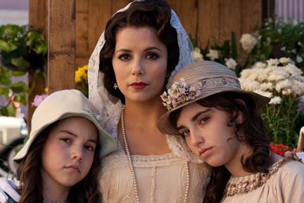 Eva Longoria (center) as Tulita in ``For Greater Glory.''