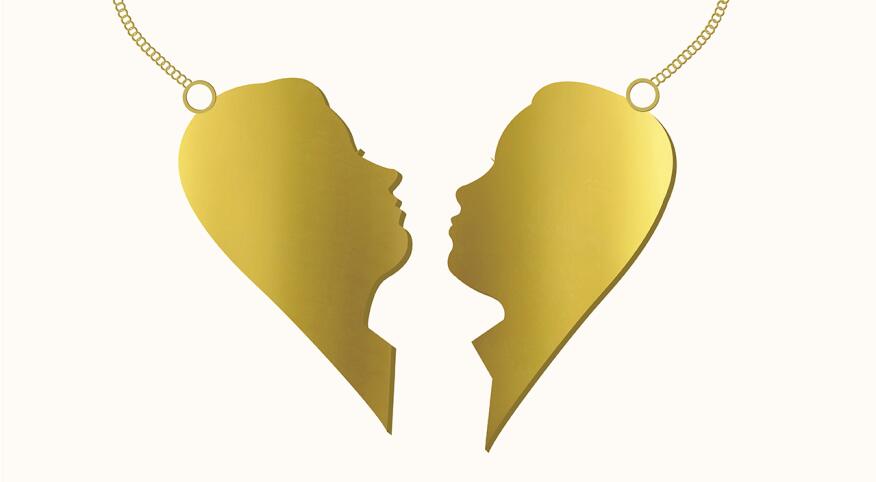 illustration of heart friendship necklace formed of 2 female faces