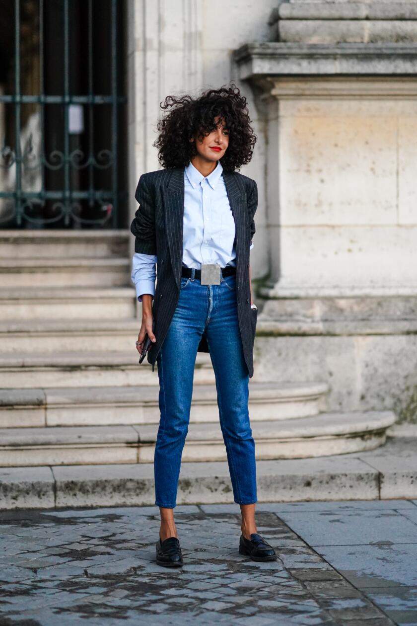 Street Style : Paris Fashion Week - Womenswear Spring Summer 2020 : Day Nine