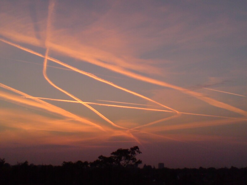Air_traffic_heathrow