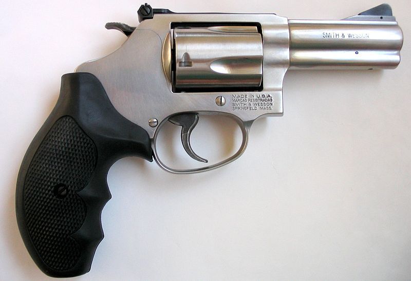 800px-S&W_60_3in
