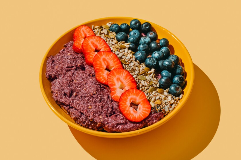 Pitayabowl_Stocksy_4594857.jpg