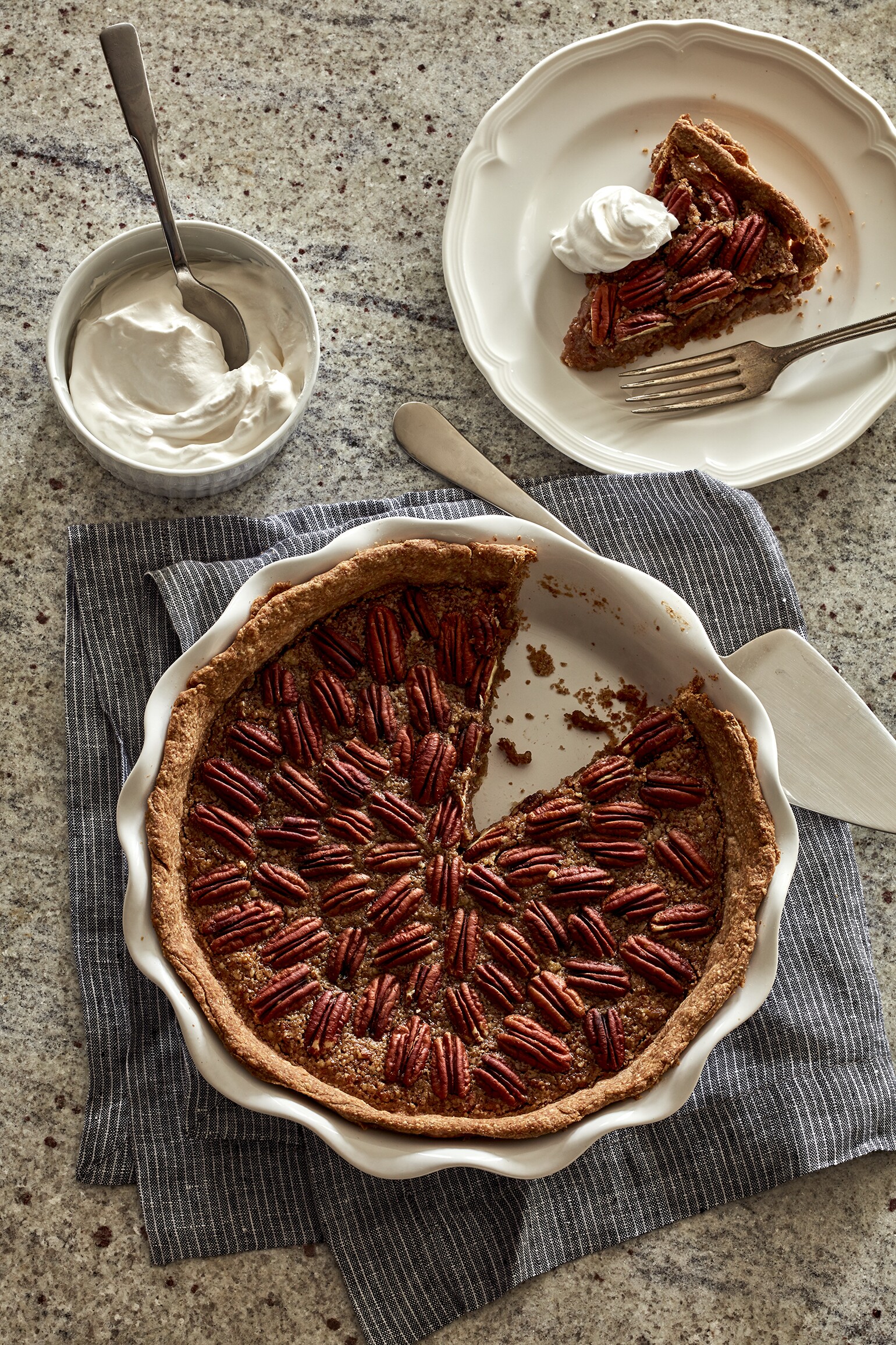 PecanPie2_VARNEY_MCQUIRTER_PECAN PIE_0713 FINAL Credit Jason Varney_1540.jpg