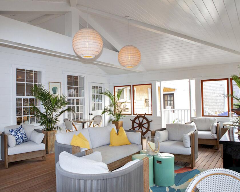 Regatta_Inn_Nantucket_Resort_Collection_1000.jpg