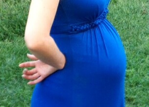 Baby bump, pregnant woman