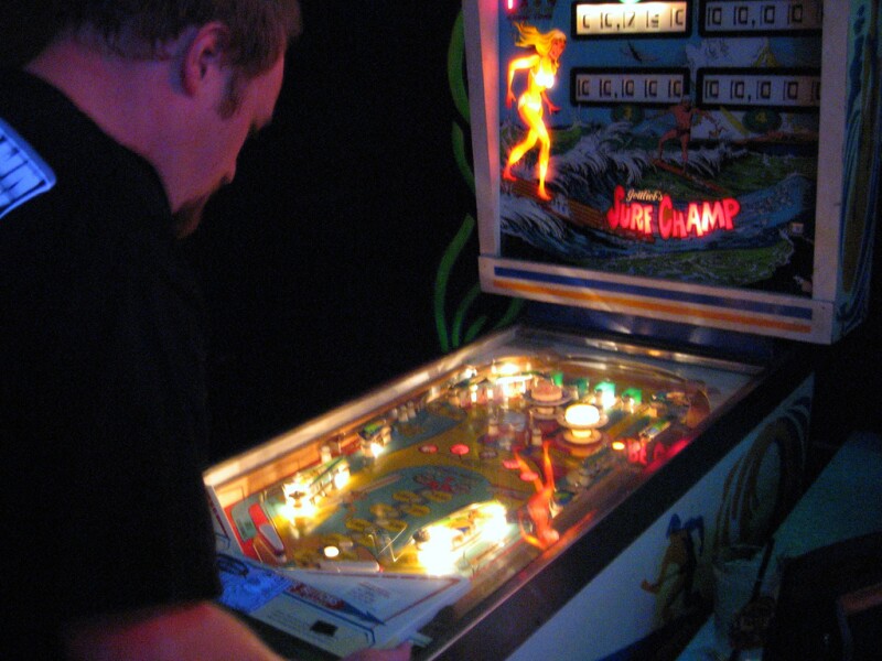 Pinball machine
