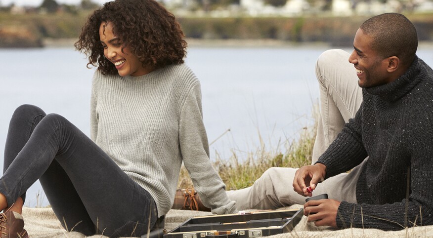 couple on picnic outside in the fall