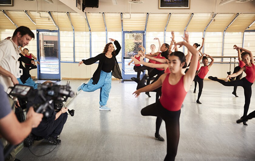 Debbie_Allen_Dance_instructor_BTS 2_563R_612.jpg