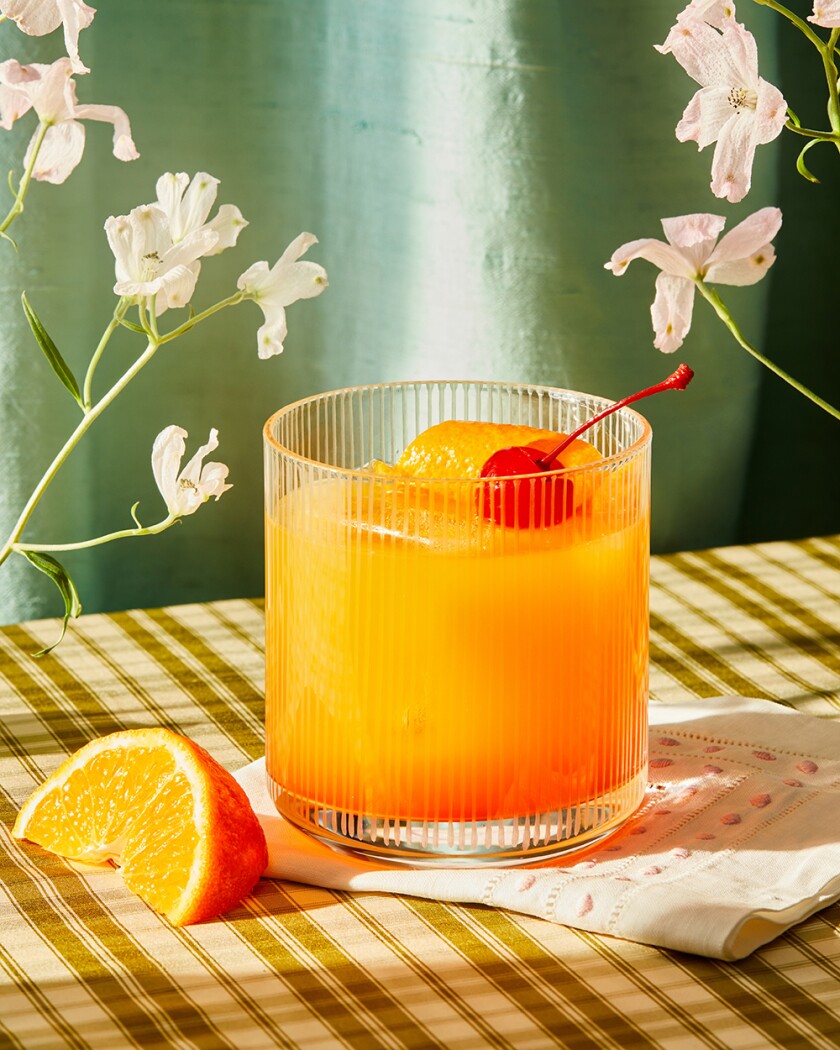 OrangeBlossomCocktail_1000.jpg