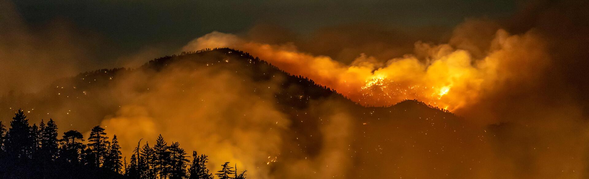 image_of_wildfires_in_california_GettyImages-1228573888_1800