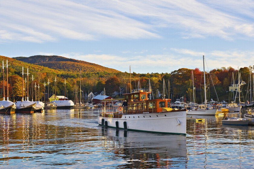 Maine, Camden, Atlantic ocean, New England, The harbor in autumn