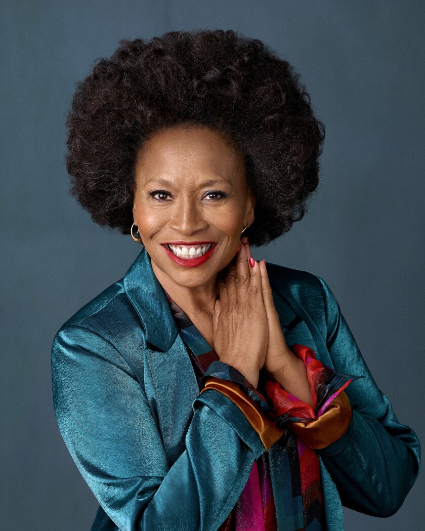 JeniferLewis_GettyImages-1230549259_1800