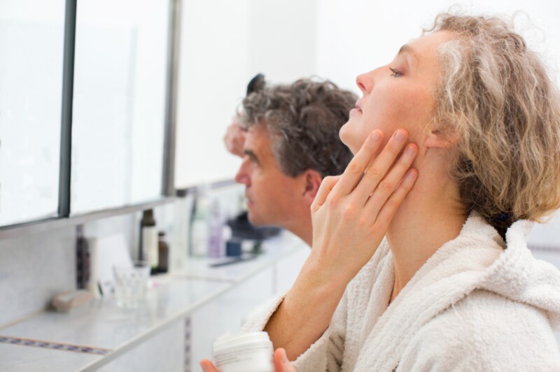 Mature couple in Bathroom tock Photo: 22953956