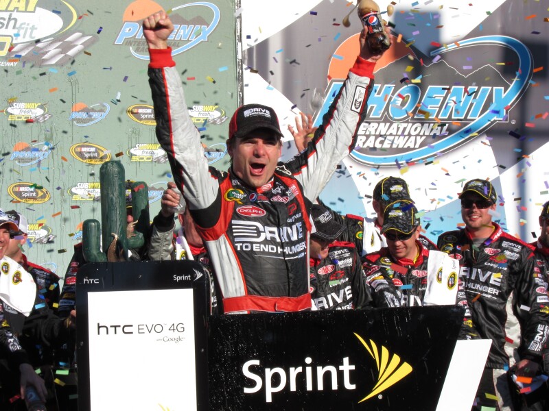 Jeff Gordon wins in Phoenix