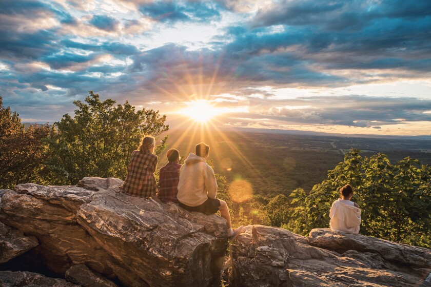 Bear's Den Scenic Overlook in Virginia