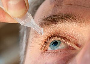 300-man-eye-drops-dry-eyes-blink-more
