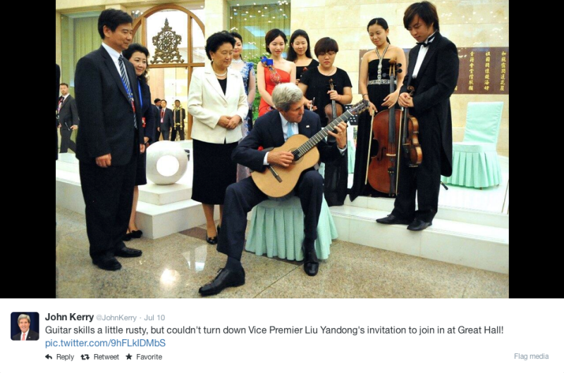 John Kerry plays guitar for diplomats