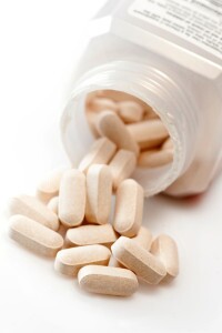 Niacin pills for cholesterol