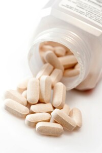 Niacin pills for cholesterol