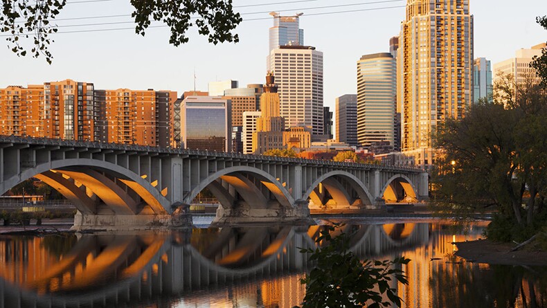 Skyline view of Minneapolis, Minnesota