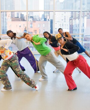 image_of_Alvin_Ailey_dance_class_Hip-Hop class at Ailey Extension. Photo by Arthur Coopchik_1800.jpg