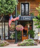 Fairhope, Alabama shopping Uptown Boutique clothing store front entrance.