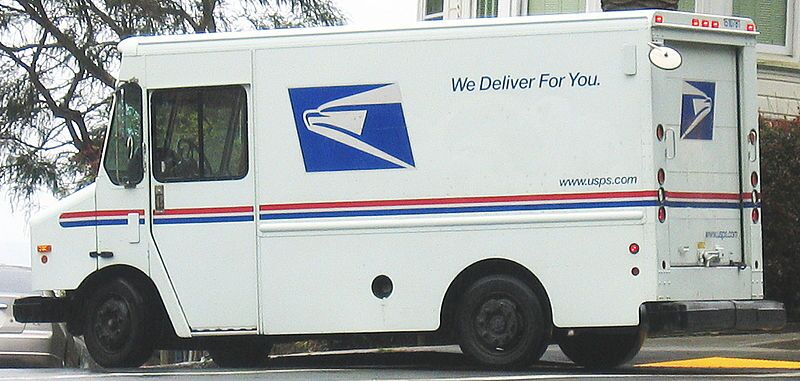 United_States_Postal_Service_Truck