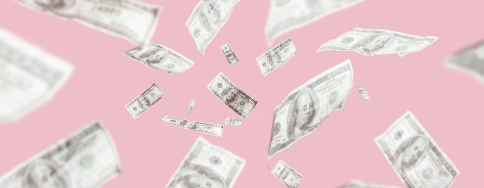 SIS-money-Stocksy_2145325-1540.jpg