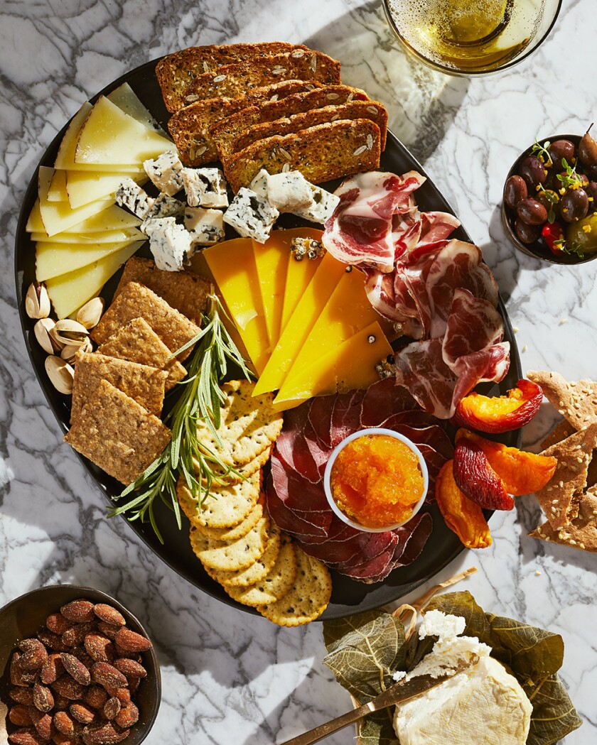 NYE-Charcuterie_641_72dpi.jpg