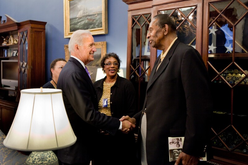 Biden-greets-Earl-Lloyd-WH
