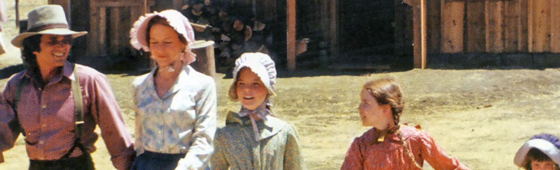 LITTLE HOUSE ON THE PRAIRIE NBC Western TV series with from left: Michael Landon, Karen Grassie, Melissa Sue Anderson, Melissa Gilbert, Lindsey Greenbush