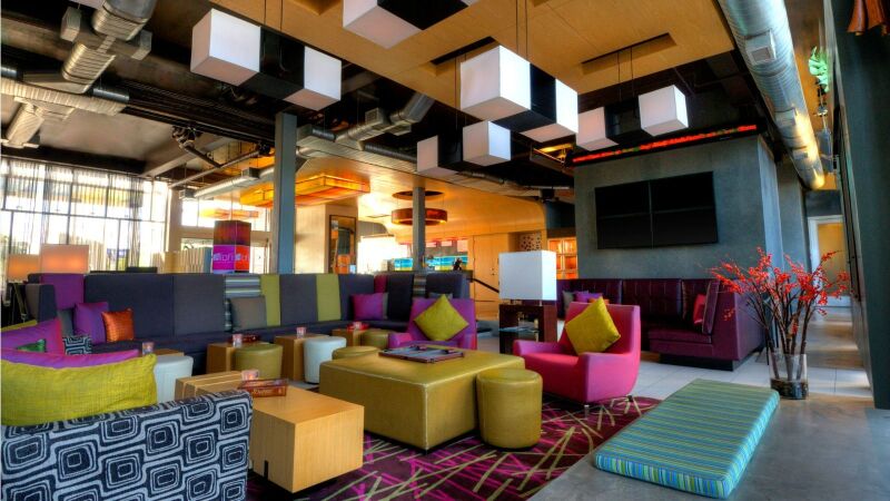 Lobby del hotel Aloft Phoenix Airport