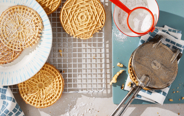 Childhood-Holiday-Pizzelle-Hero_1955-StopMotion.gif