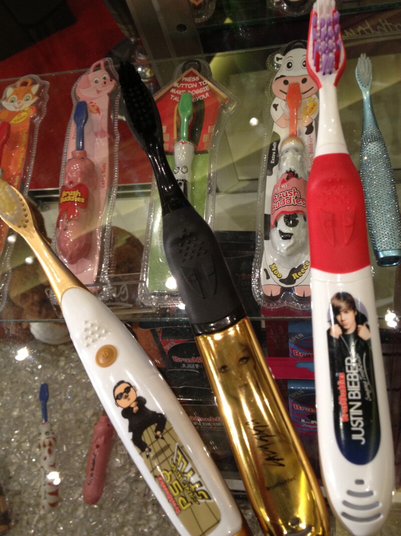 brushbuddies2