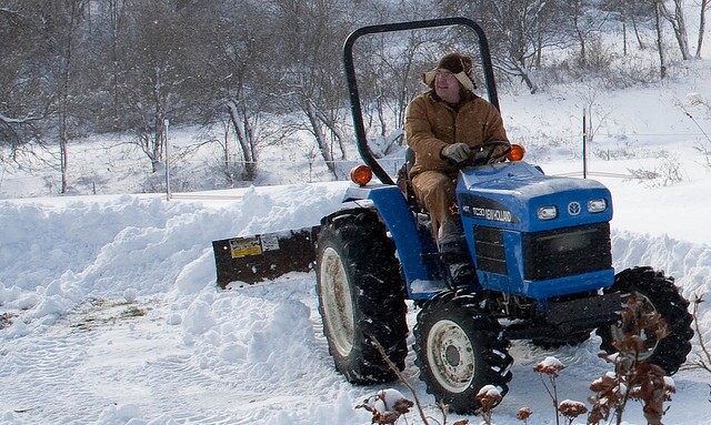 Helping others by pushing snow