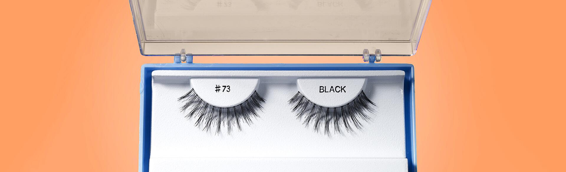 The Girlfriend Girlfriend's Guide false lashes false eyelashes glam makeup beauty cosmetics beautiful lashes