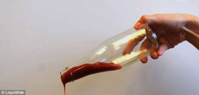 Ketchup bottle by LiquiGlide