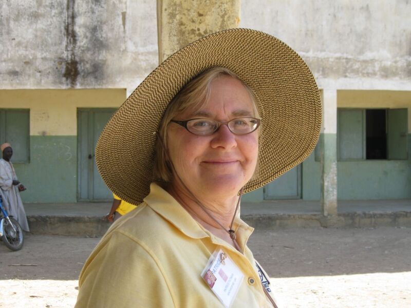 Volunteer Patrice Putnam