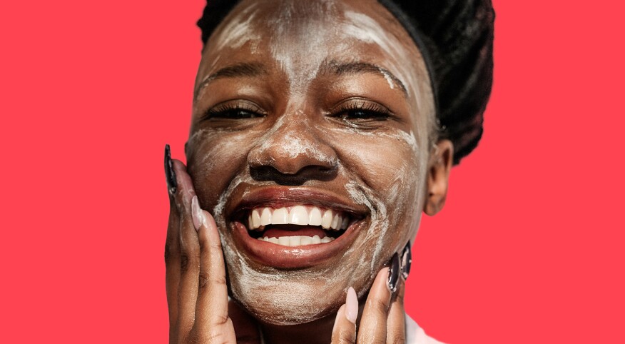 image_of_woman_woman_washing_her_face_GettyImages-1286492957_v2_1800