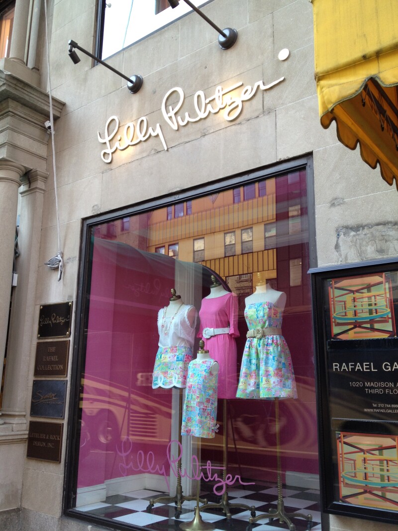Lilly_Pulitzer,_NYC_-_Feb_2012