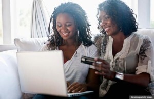 Mom giving daughter credit card advice