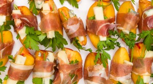 image_of_bacon_wrapped_fruit_GettyImages-583703414_1800