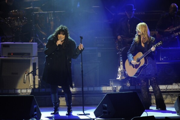 Ann Wilson and Nancy Wilson the 2012 Kennedy Center Honors