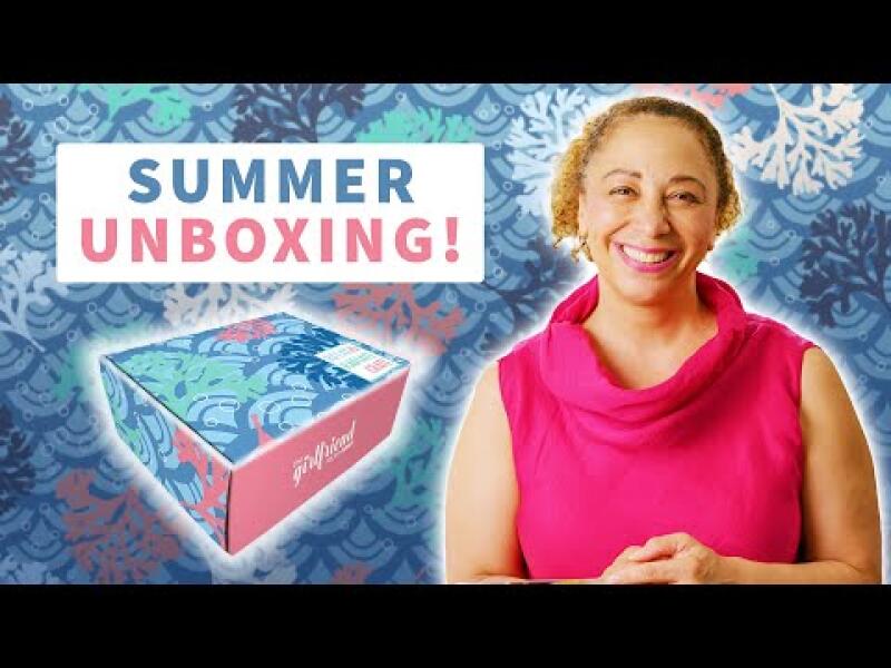 Relax & Radiate Crate - Summer Unboxing With ‘The Girlfriend’