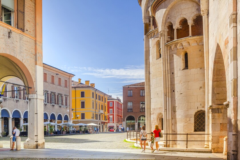 Italy, Emilia-Romagna, Modena district, Modena, Piazza Grande